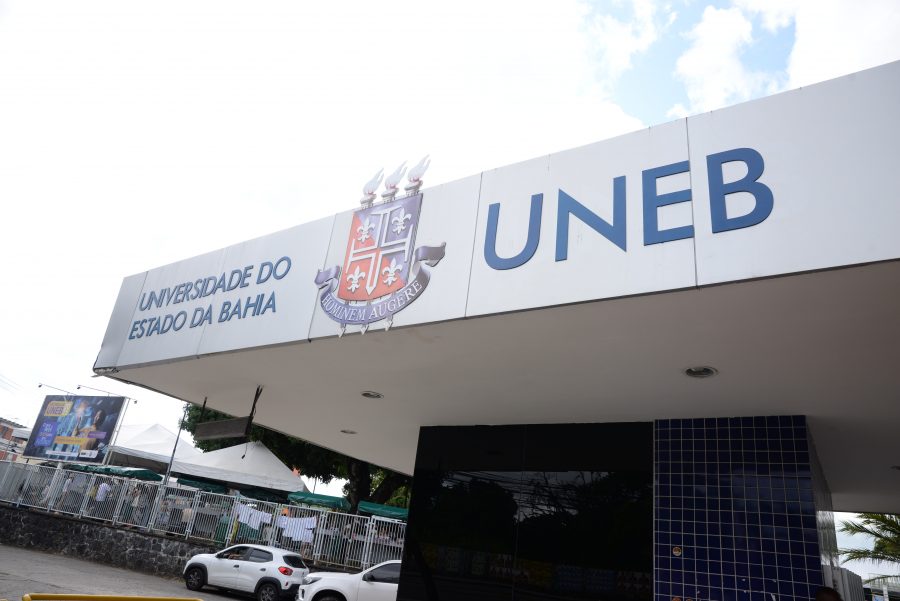 Inscrições para contratação temporária de professor(a) substituto(a) da Uneb seguem até esta quinta (3)