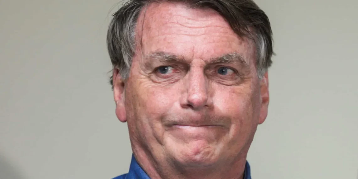 Bolsonaro mantém melhora, mas segue sem previsão de alta da UTI