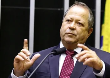 Câmara cassa mandato do deputado Chiquinho Brazão