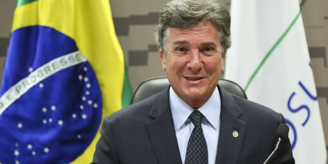 Presídio onde Collor está tem denúncias de superlotação e tortura