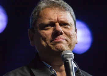 Tarcísio quer acelerar a liberação de emendas a deputados em ano eleitoral