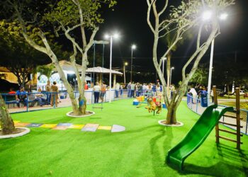 Prefeitura entrega praça revitalizada em Piatã, Salvador