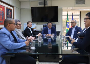 Estado inicia estudo para nova política industrial da Bahia