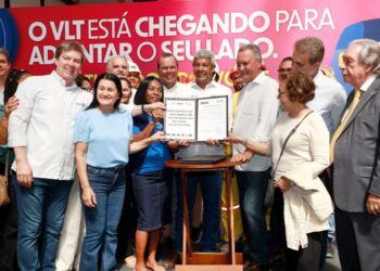 Jerônimo e Rui liberam obras na Baixa do Fiscal