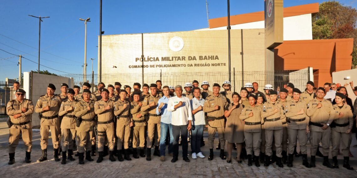 Governo entrega sede do CPR e viaturas em Juazeiro