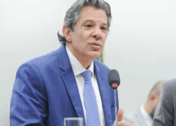 Haddad planeja cortar R$ 15 bi em gasto tributário