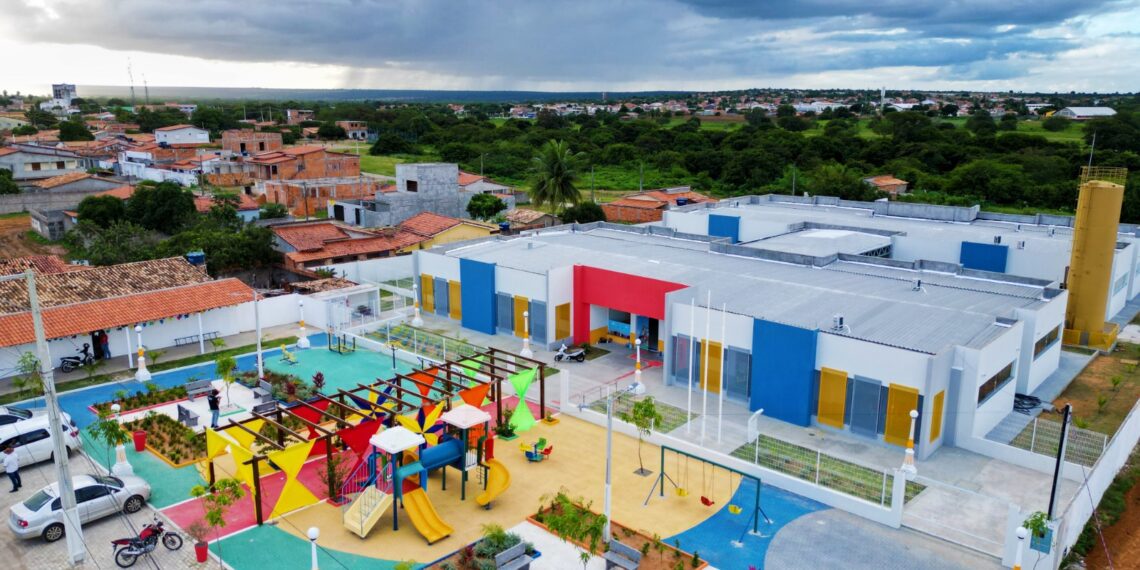 Governo entrega UBSs e anuncia novos investimentos em Cipó