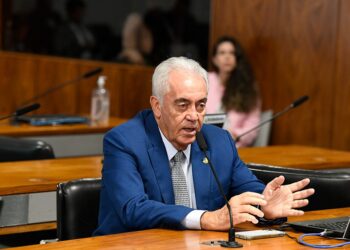 PSD seguirá aliado ao PT na Bahia, afirma Otto Alencar