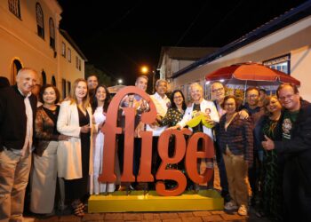 Fligê aproxima público de projetos literários e sociais