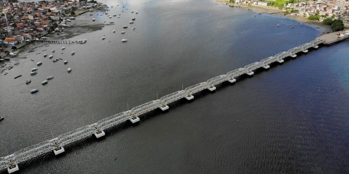 Ponte São João passa por obras para receber o VLT