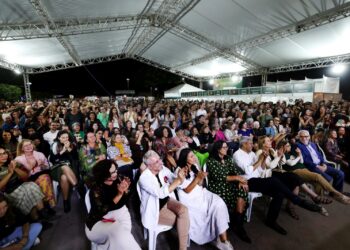 Fligê transforma Mucugê em capital literária da Chapada