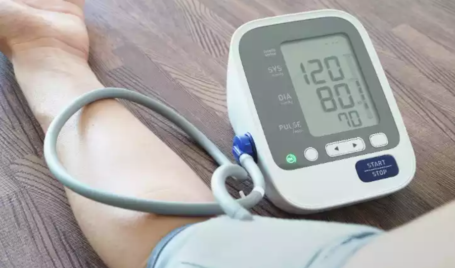 Pressão de 12 por 8 é reclassificada como pré-hipertensão em nova diretriz