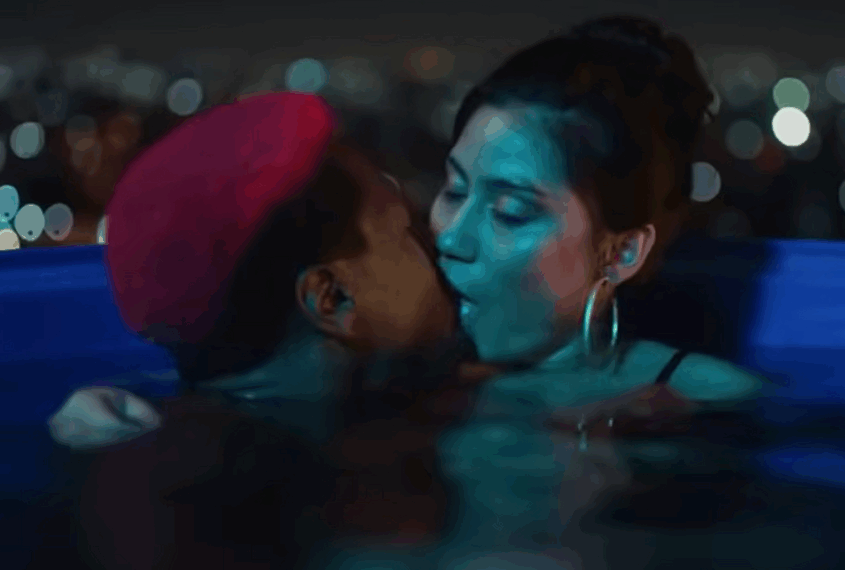 Prefeitura mostra filme com cenas de sexo em evento para crianças