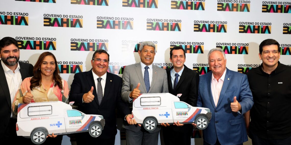 Hospital em São Desidério é tema de reunião entre governador e prefeito