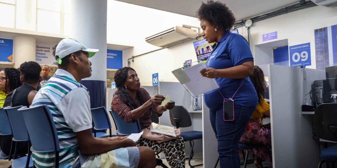 Prazo para cadastro de ambulantes em festas acaba nesta quinta (16)