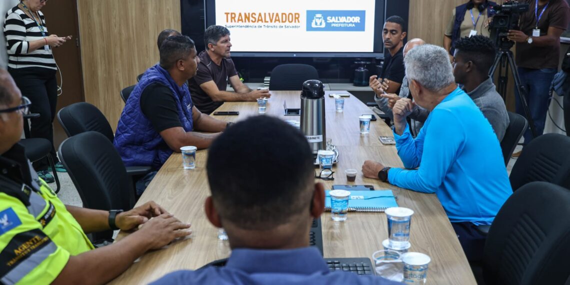 Transalvador se reúne com clubes de corrida para ações preventivas