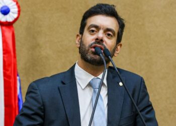 Tiago Correia luta por melhorias em Periperi