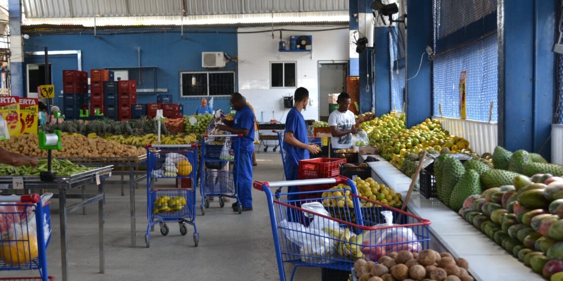 Finados: Mercados estaduais abertos; Ceasa fecha no domingo