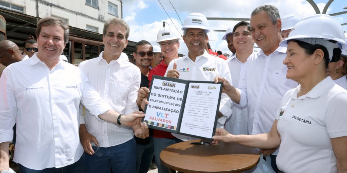 Rui Costa e ministro autorizam sistemas do VLT e visitam obras