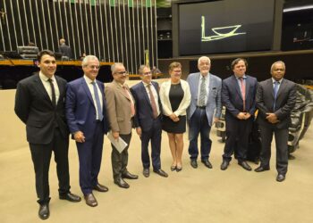 Hospital do Subúrbio é homenageado em sessão solene na Câmara