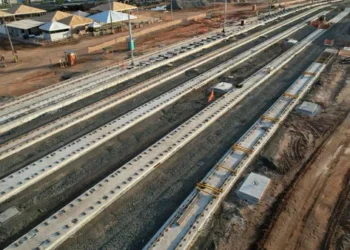 Bahia ganha verba milionária para acelerar obras do VLT de Salvador