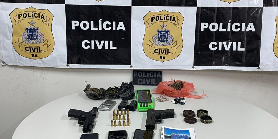 Dupla suspeita de tráfico de drogas e homicídios é presa durante ação conjunta em Valença