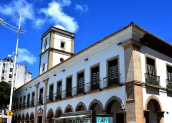 Câmara aprova novo plano de carreira para professores municipais