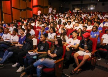 Reta final do Enem tem ações especiais da SEC para estudantes