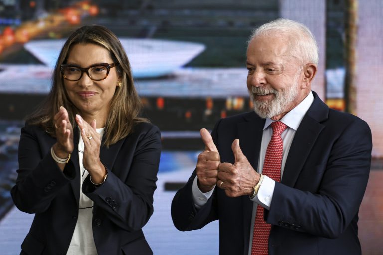 Lula e Janja vão ao 14º encontro nacional do MST nesta sexta, em Salvador