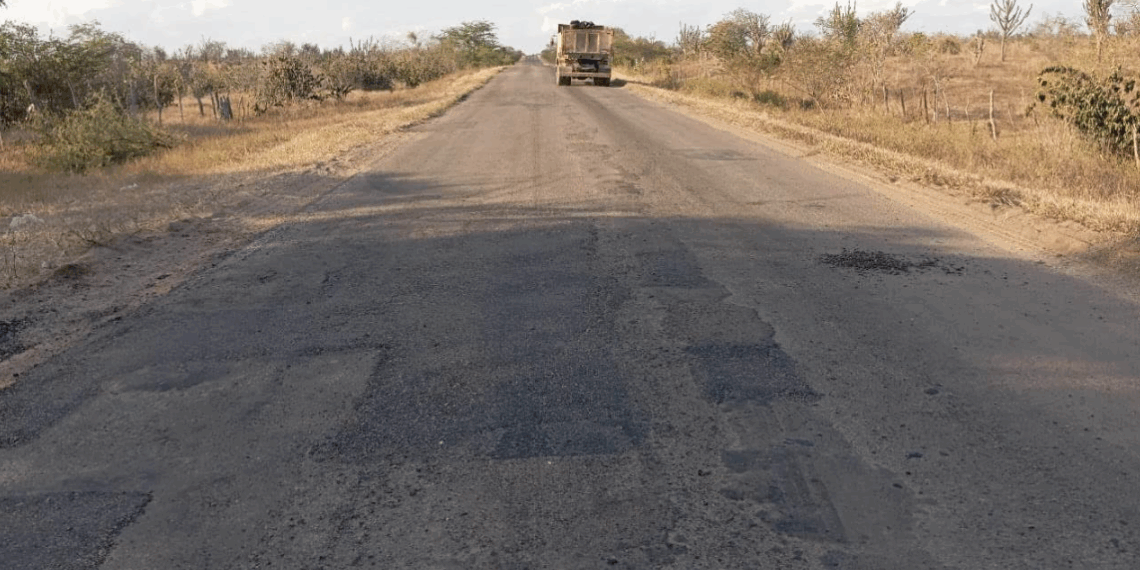 Governo da Bahia pavimentará mais de 175 km de rodovias em sete diferentes regiões do estado