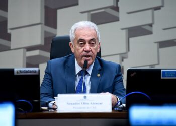 Otto Alencar diz que chapa de 2026 depende de diálogos com PT