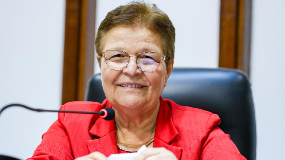 Fátima Nunes assume interinamente a presidência da Assembleia Legislativa