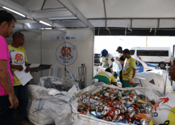 Carnaval coleta 128 toneladas de recicláveis