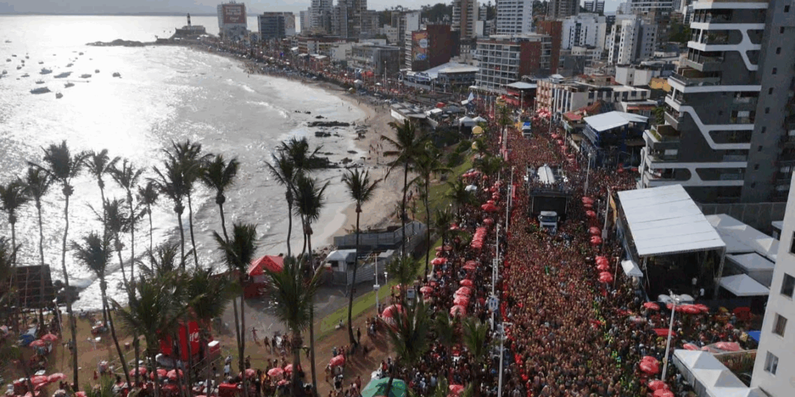 Carnaval termina sem morte violenta em Salvador