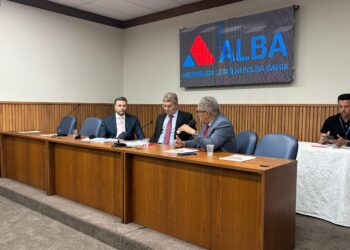 Bahia reduz sua dívida total e investe R$ 7,37 bilhões em 2025
