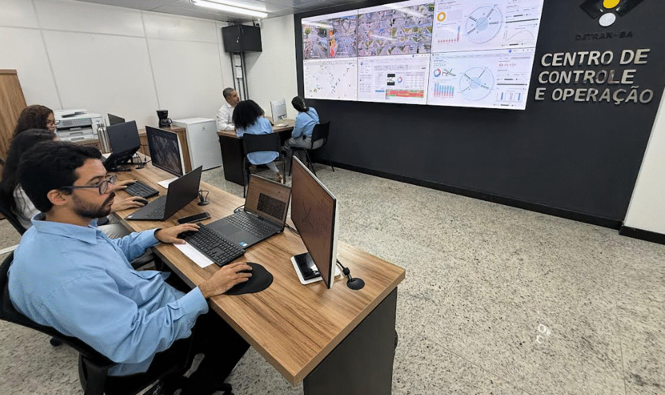Governo do Estado entrega centro de operações viárias do Detran