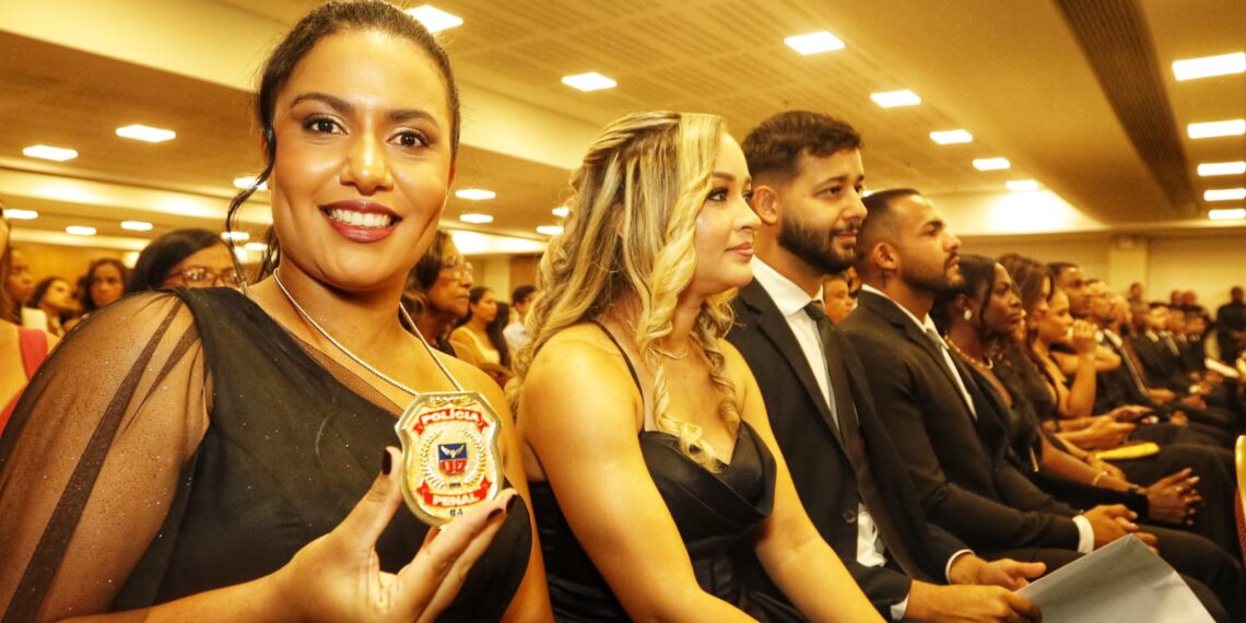 Formatura marca nova fase no sistema prisional da Bahia