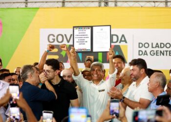 Estado investe R$ 25 mi em obras e serviços em Tucano