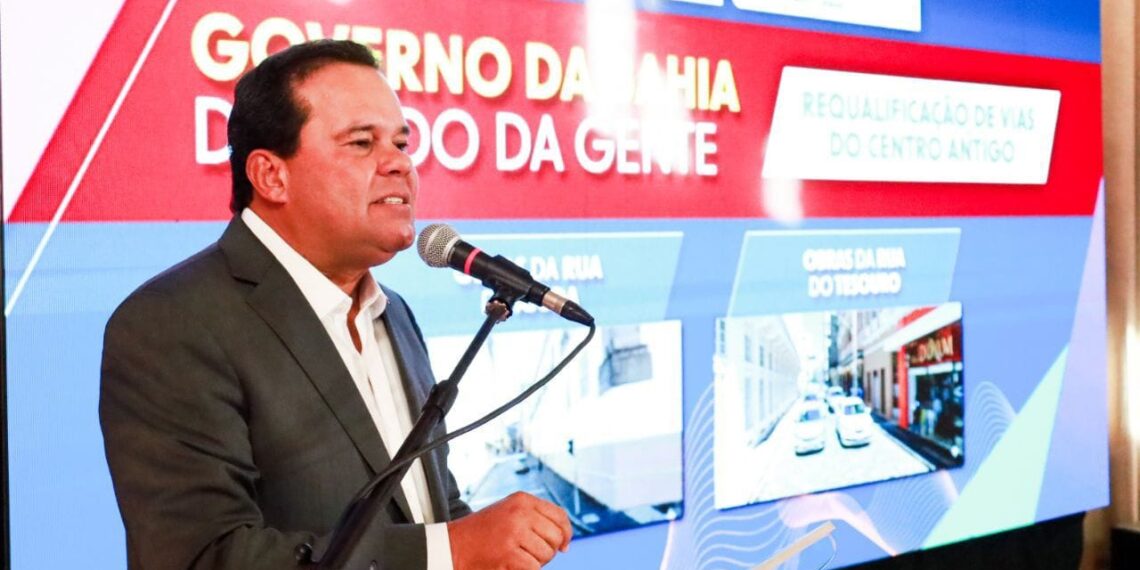 Geraldinho destaca investimentos no centro antigo de Salvador durante ato no Tira-Chapéu