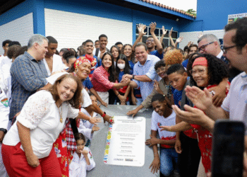 Rotary de Itapuã ganha nova vida com modernização e reforça educação integral em Salvador