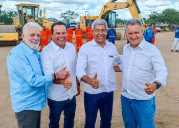 Vice-Governador Geraldinho ressalta impacto dos investimentos durante visita a Ipirá e Ipecaetá