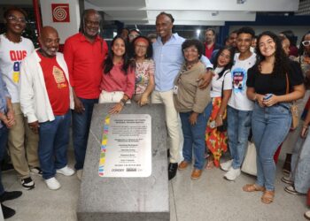 Governo entrega Colégio Edgard Santos modernizado