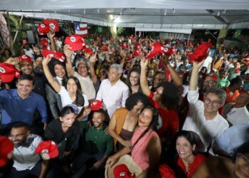 Jerônimo dialoga com lideranças do MST e trata de demandas para fortalecer comunidades rurais