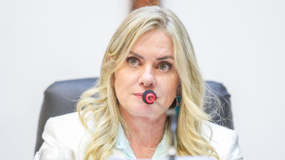 PEC pretende alterar data de posse para governador e vice-governador