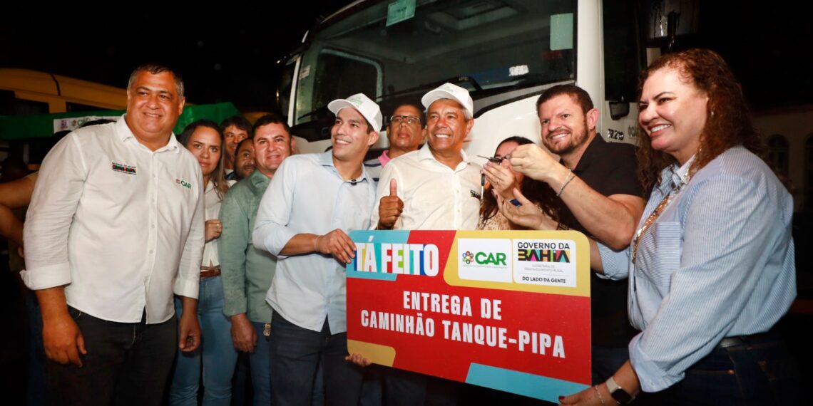 Jequié recebe máquinas para fortalecer produção rural