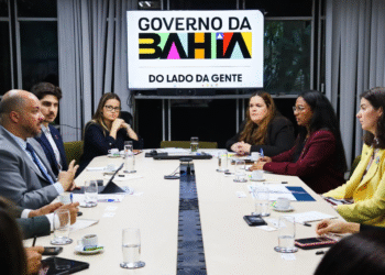 Bahia recebe cônsul-geral da Austrália para estreitar relações institucionais, comerciais e acadêmicas