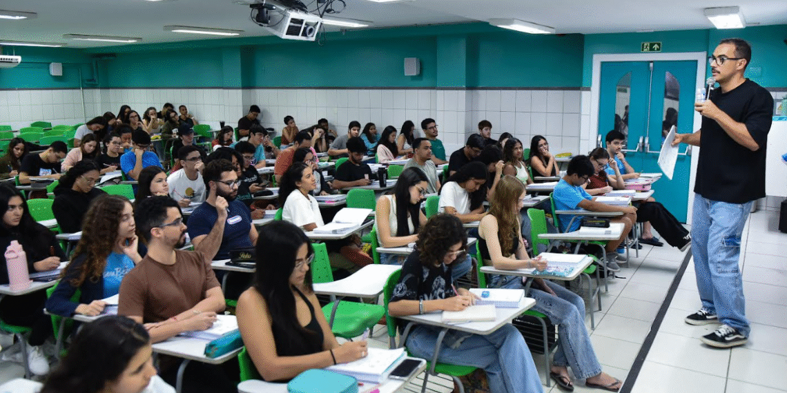 Bernoulli Experience transforma preparação para vestibulares em vivência real de prova