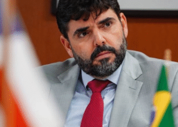 Adolpho Loyola rebate oposição e defende gestão de Jerônimo Rodrigues