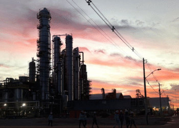 Desenvolvimento Econômico impulsiona industrialização e geração de empregos na Bahia