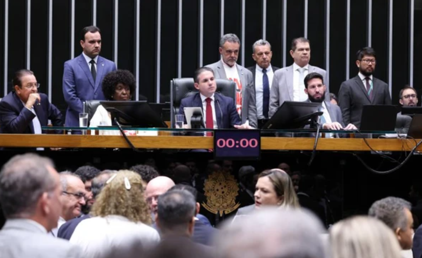 Fim da escala 6×1: veja como votaram os deputados da Bahia